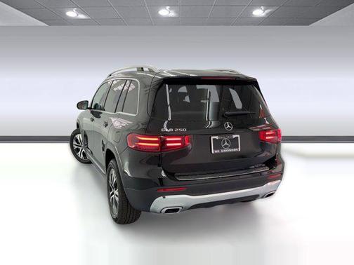 2026 Mercedes-Benz GLB 250 Base