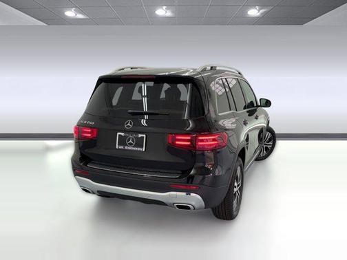 2026 Mercedes-Benz GLB 250 Base