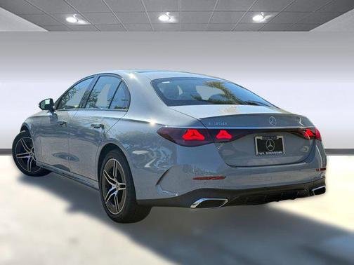 2026 Mercedes-Benz E-Class E 350