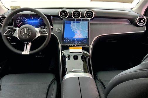2025 Mercedes-Benz GLC 350e Base