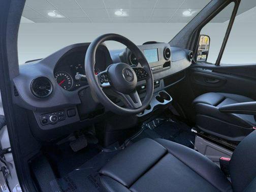 2023 Mercedes-Benz Sprinter 2500 High Roof