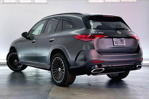 2025 Mercedes-Benz GLC 300 Base