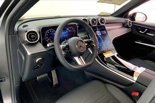 2025 Mercedes-Benz GLC 300 Base