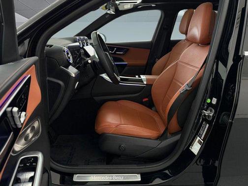 Black 2023 Mercedes-Benz GLC 300 4MATIC
