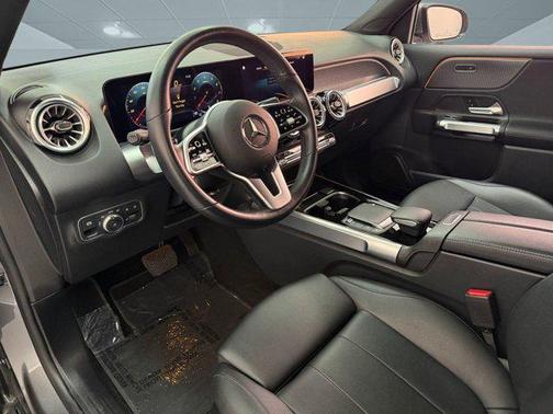 2022 Mercedes-Benz GLB 250 Base