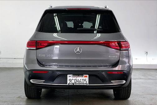 Photo 3 of 34 of 2022 Mercedes-Benz EQB 350 Base 4MATIC