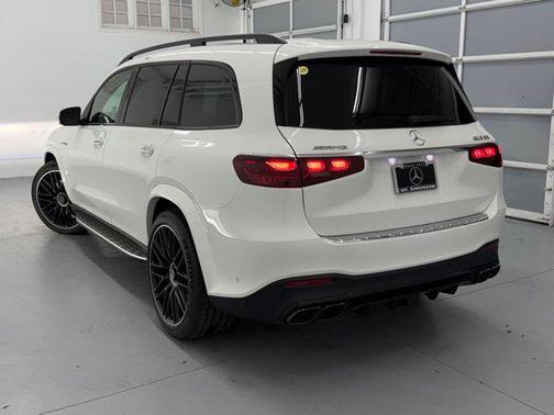 2026 Mercedes-Benz AMG GLS 63 Base