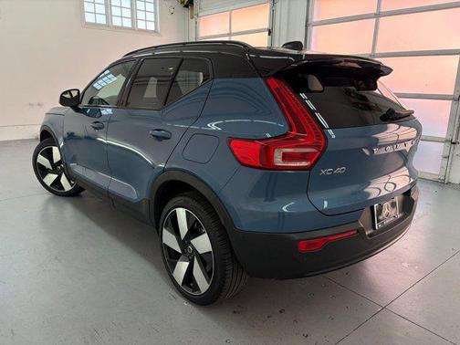 2024 Volvo XC40 Recharge Pure Electric Ultimate