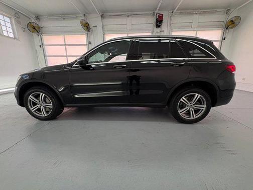 2022 Mercedes-Benz GLC 300 4MATIC