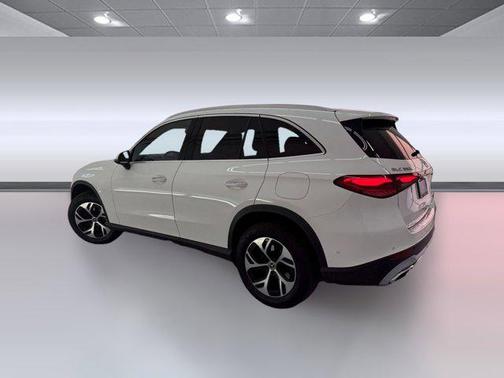 2025 Mercedes-Benz GLC 350e Base