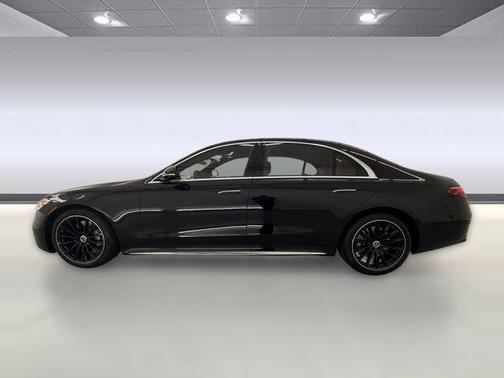 Obsidian Black Metallic 2026 Mercedes-Benz S-Class 4MATIC