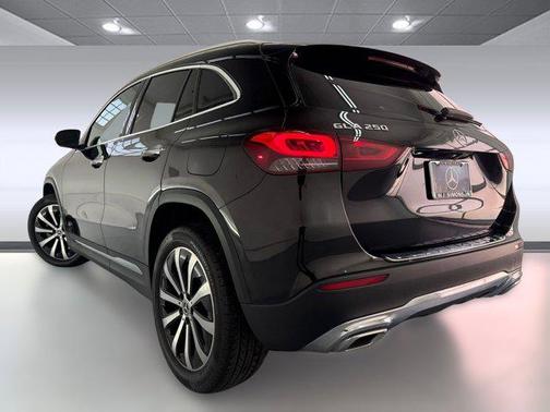 2021 Mercedes-Benz GLA 250 Base 4MATIC