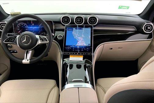 2025 Mercedes-Benz GLC 350e Base
