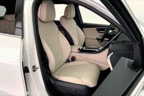 2025 Mercedes-Benz GLC 350e Base