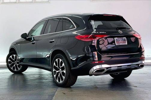2025 Mercedes-Benz GLC 350e Base