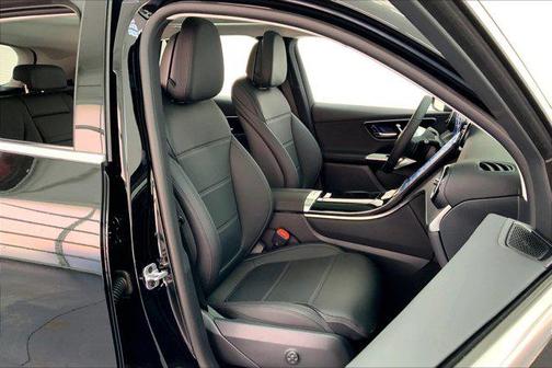 2025 Mercedes-Benz GLC 350e Base