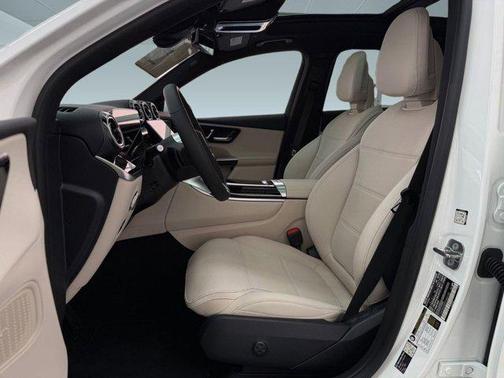 Polar White 2026 Mercedes-Benz GLC 300 Base