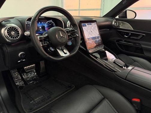 2022 Mercedes-Benz AMG SL 63 Base