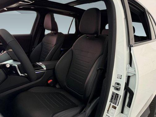 2026 Mercedes-Benz GLC 300 Base