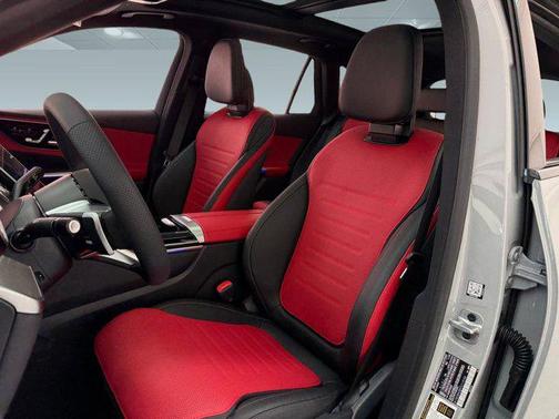 2026 Mercedes-Benz GLC 300 Base