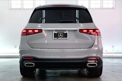 2025 Mercedes-Benz GLS 580 4MATIC