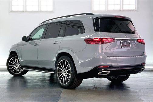 2025 Mercedes-Benz GLS 580 4MATIC