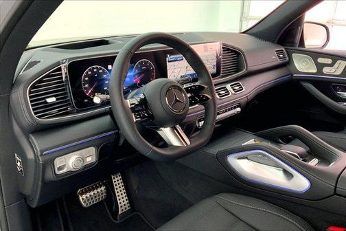 2025 Mercedes-Benz GLS 580 4MATIC