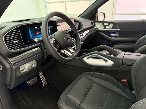 2026 Mercedes-Benz AMG GLS 63 Base