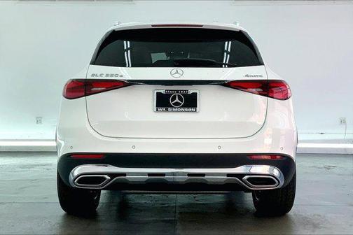 2025 Mercedes-Benz GLC 350e Base