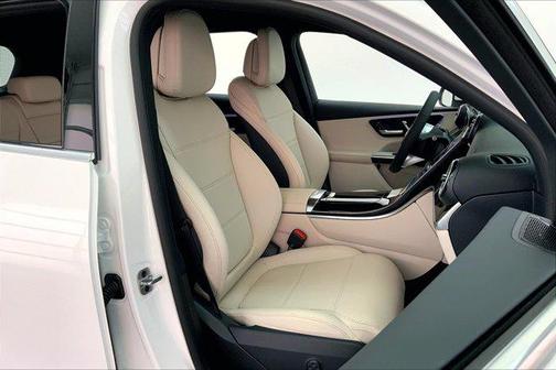 2025 Mercedes-Benz GLC 350e Base