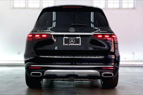 2025 Mercedes-Benz GLS 450 4MATIC