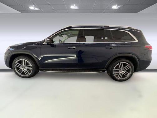 2022 Mercedes-Benz GLS 450 4MATIC