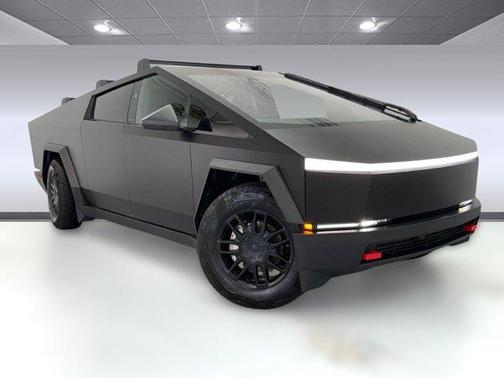2025 Tesla Cybertruck Cyberbeast