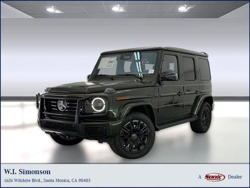 MANUFAKTUR Olive Metallic 2026 Mercedes-Benz G-Class G 550