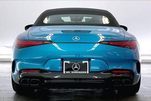 2025 Mercedes-Benz AMG SL 63 Base