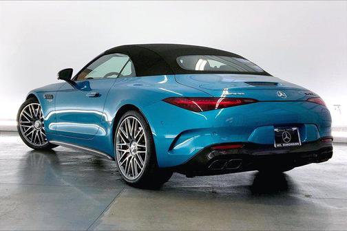 2025 Mercedes-Benz AMG SL 63 Base