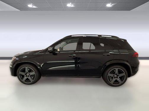 Black 2026 Mercedes-Benz GLE 450 4MATIC