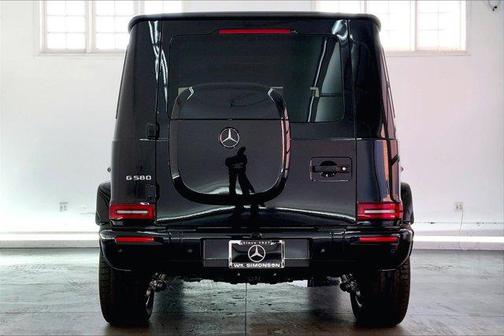2025 Mercedes-Benz G-Class G 580e