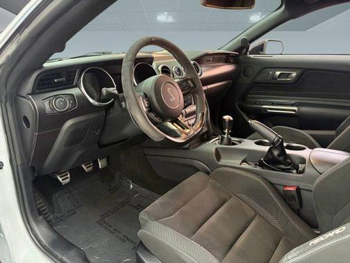 2018 Ford Shelby GT350 Base