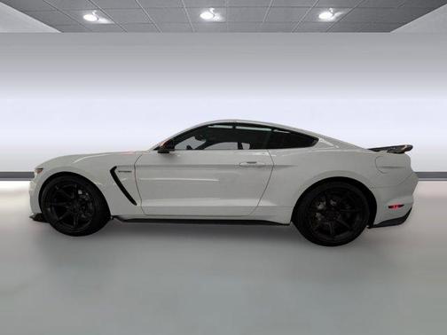 2018 Ford Shelby GT350 Base