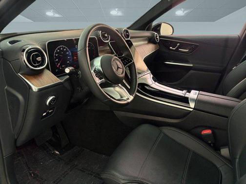 2024 Mercedes-Benz GLC 300 Base