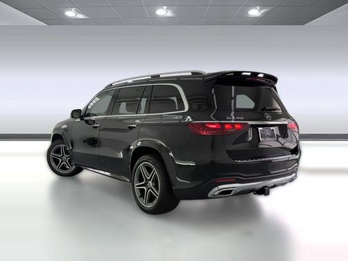 Obsidian Black Metallic 2025 Mercedes-Benz GLS 450 4MATIC