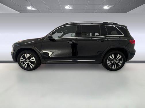2025 Mercedes-Benz GLB 250 Base