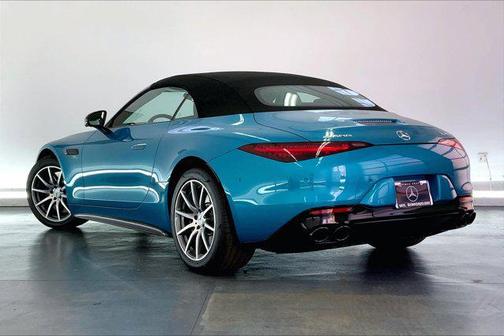 2025 Mercedes-Benz AMG SL 43 Base
