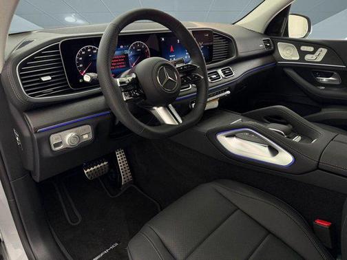 MANUFAKTUR Alpine Grey 2026 Mercedes-Benz GLS 450 4MATIC