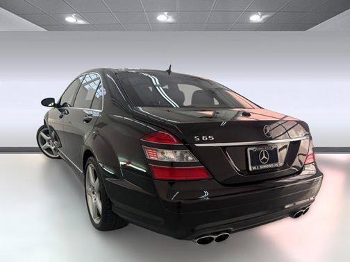 2007 Mercedes-Benz S-Class 6.0L V12 AMG