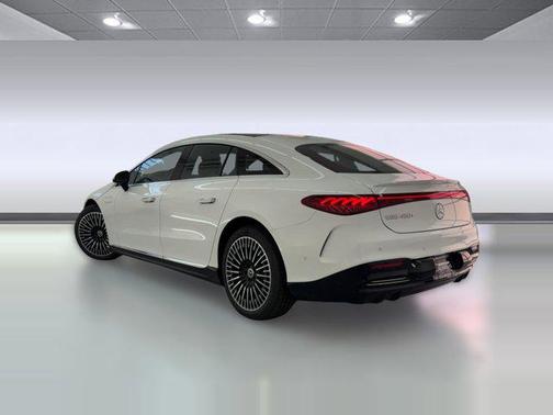 Polar White 2026 Mercedes-Benz EQS 450 4MATIC