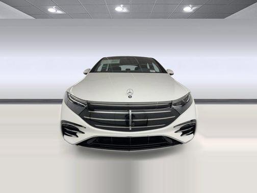 Polar White 2026 Mercedes-Benz EQS 450 4MATIC