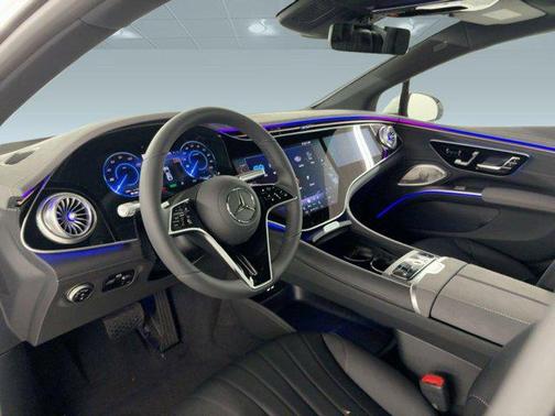 Polar White 2026 Mercedes-Benz EQS 450 4MATIC