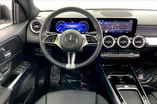 2024 Mercedes-Benz EQB 300 4MATIC